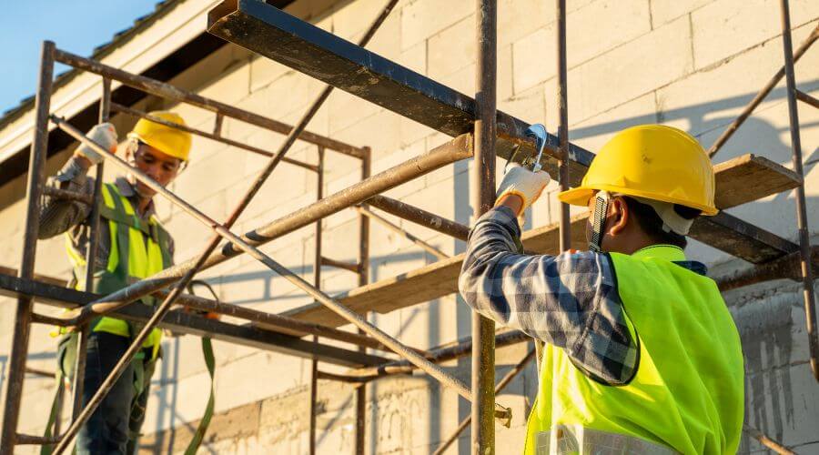 Professional gutter cleaning in Cannon, KY